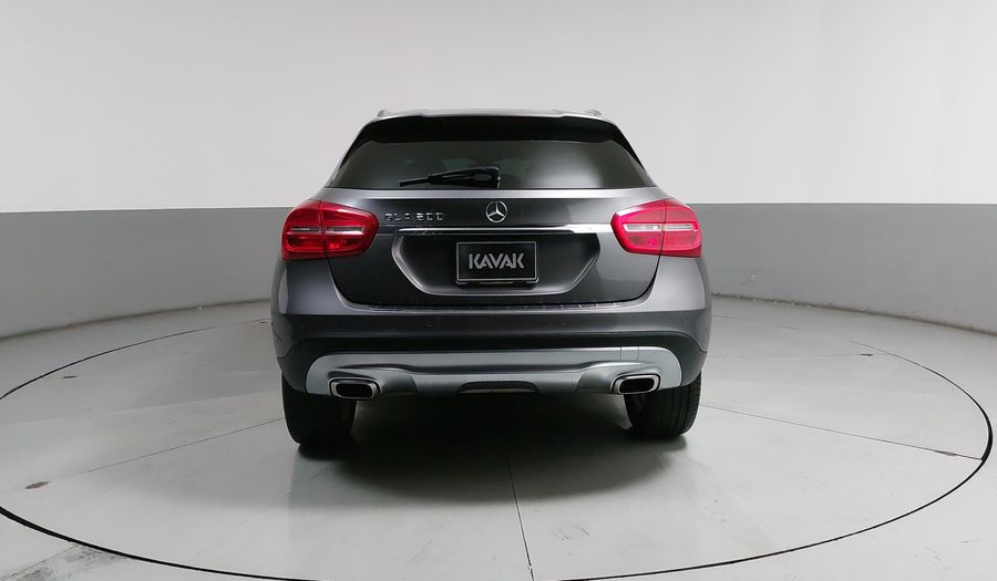 Mercedes Benz Clase Gla 1.6 GLA 200 CGI SPORT Suv 2015