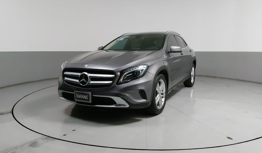 Mercedes Benz Clase Gla 1.6 GLA 200 CGI SPORT Suv 2015