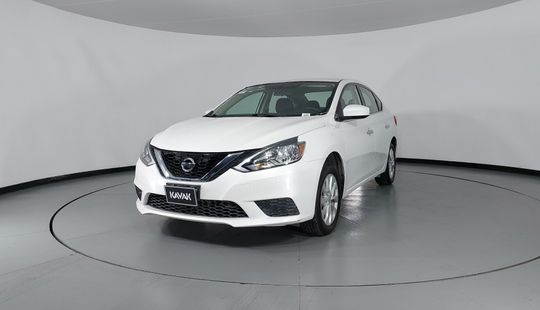 Nissan • Sentra