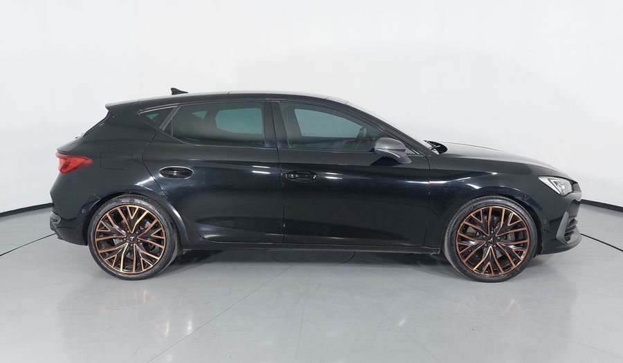 Cupra Leon 2.0 HIGH DCT Hatchback 2021