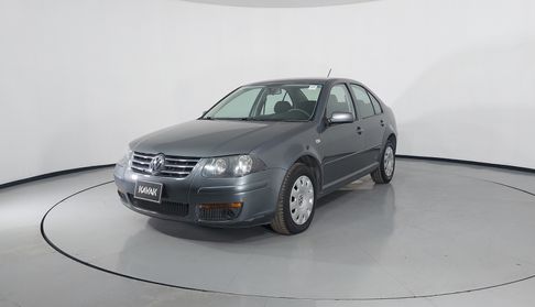 Volkswagen Jetta Clasico 2.0 CL MT Sedan 2015