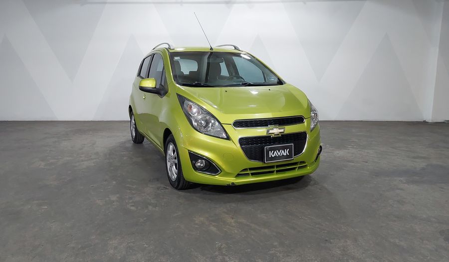 Chevrolet Spark 1.4 LTZ C MT Hatchback 2017