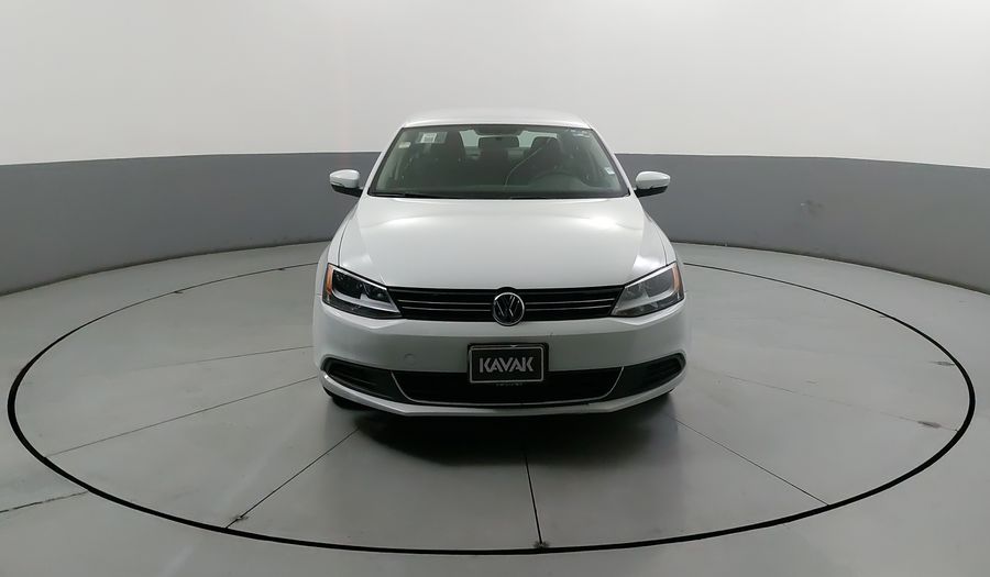 Volkswagen Jetta 2.5 TRENDLINE AT Sedan 2014