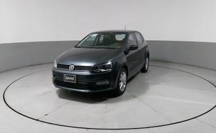 Volkswagen • Polo