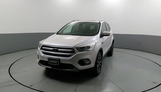 Ford • Escape