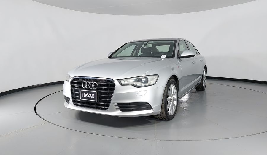 Audi A6 3.0 TFSI LUXURY S TRONIC QUATTRO Sedan 2012