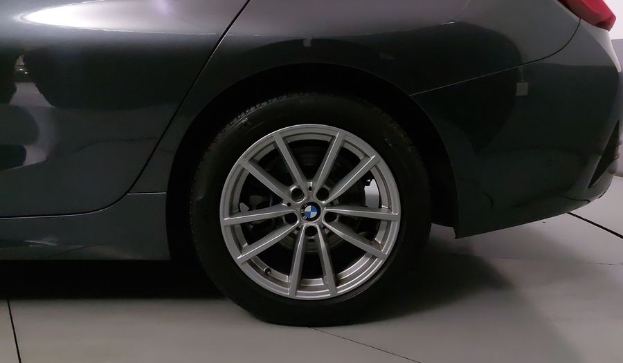 Bmw Serie 3 2.0 320I AUTO Sedan 2021