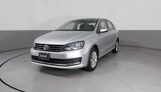 Volkswagen • Vento