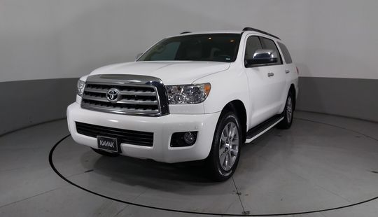 Toyota • Sequoia