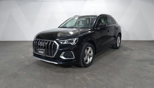 Audi • Q3