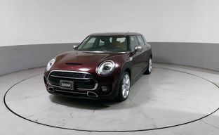 Mini • Clubman