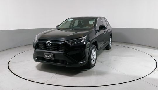 Toyota • RAV4