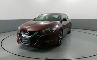 Nissan • Maxima