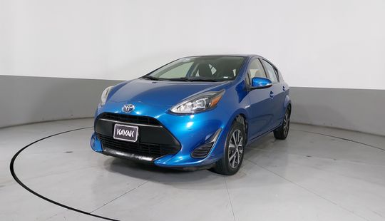 Toyota • Prius C