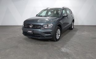 Volkswagen • Tiguan