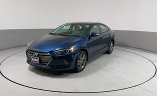 Hyundai • Elantra