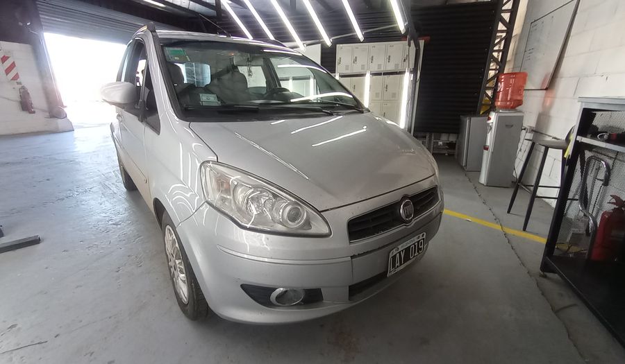Fiat Idea 1.6 16V ESSENCE Minivan 2012