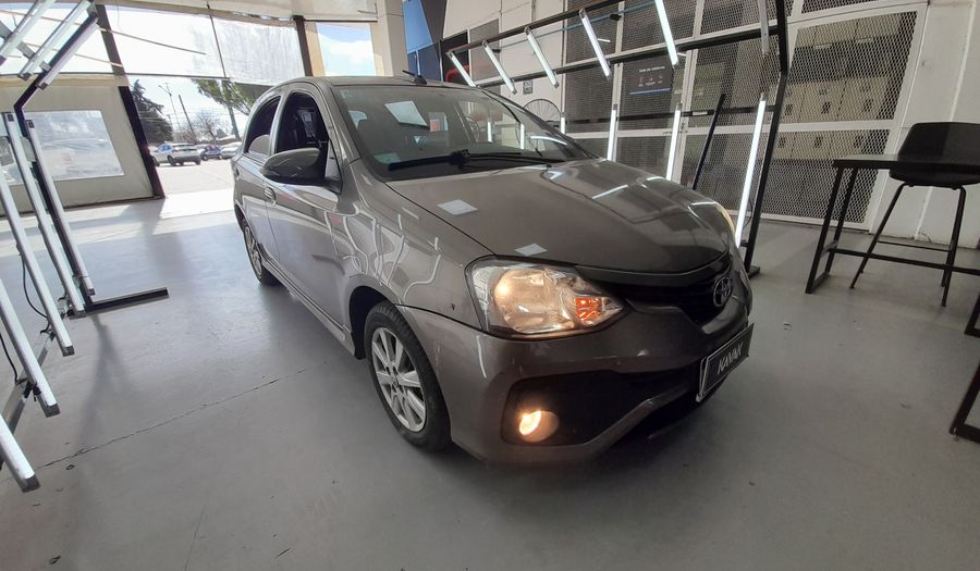 Toyota Etios 1.5 XLS Hatchback 2017