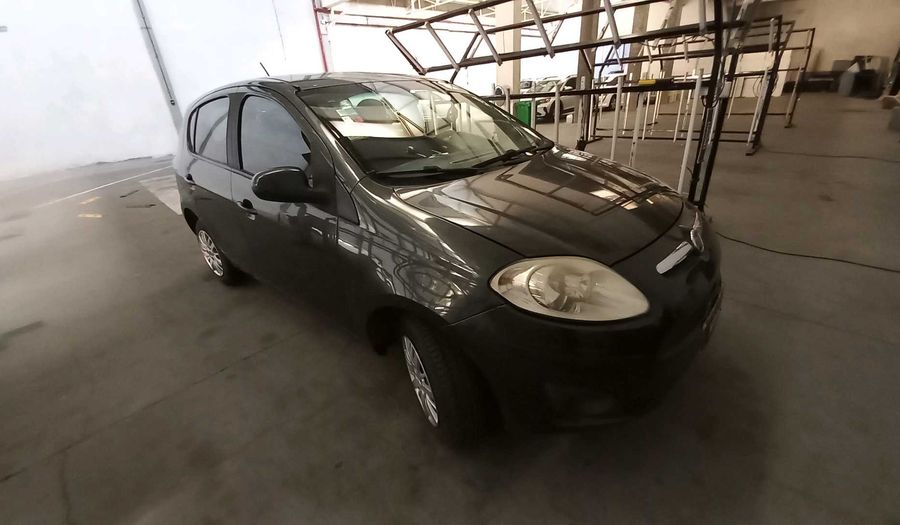 Fiat Palio 1.4 ATTRACTIVE Hatchback 2014