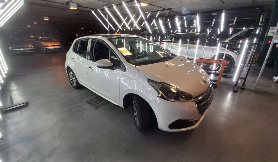 Peugeot 208 1.6 ALLURE Hatchback 2017