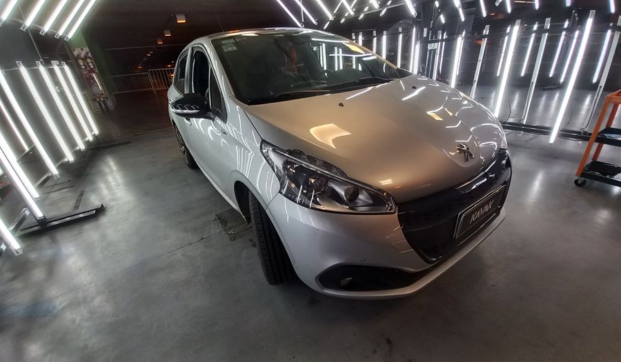 Peugeot 208 1.6 THP 165 GT LINE Hatchback 2016
