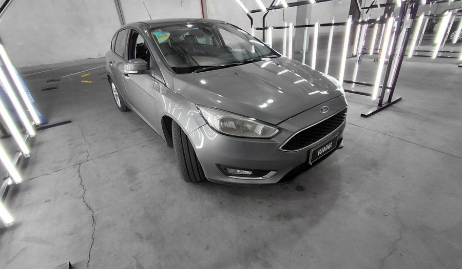 Ford Focus Iii 2.0 SE PLUS POWERSHIFT Hatchback 2016