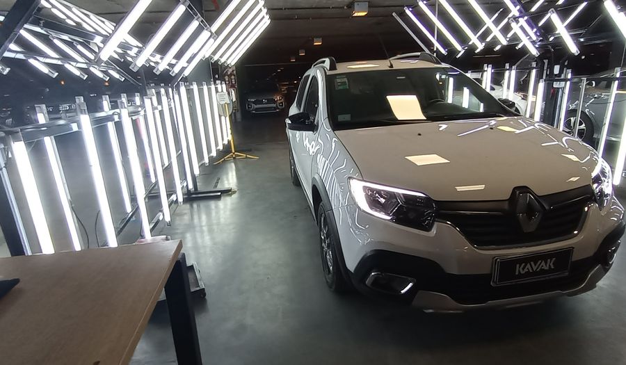 Renault Sandero Stepway 1.6 INTENS Hatchback 2021