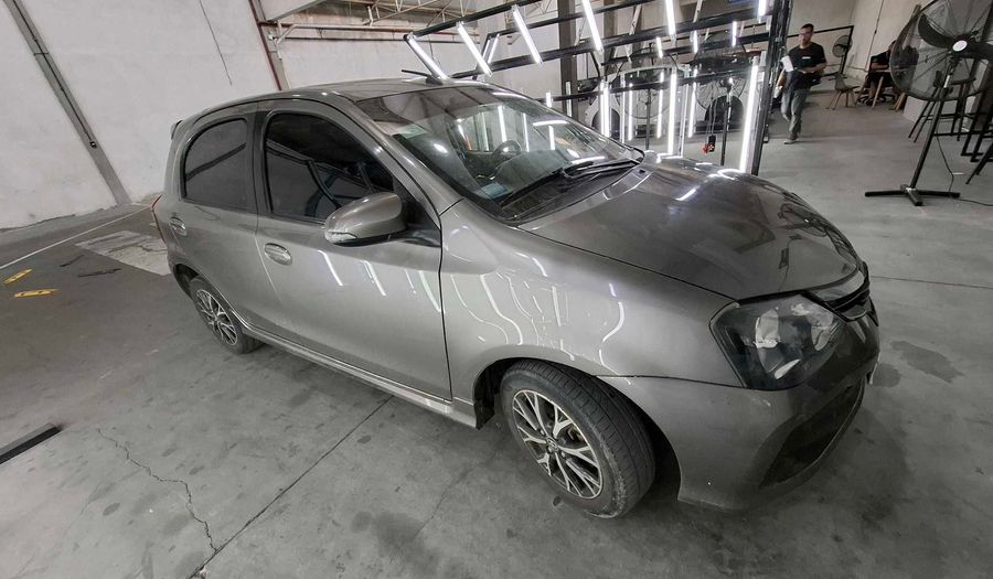 Toyota Etios 1.5 XLS Hatchback 2018
