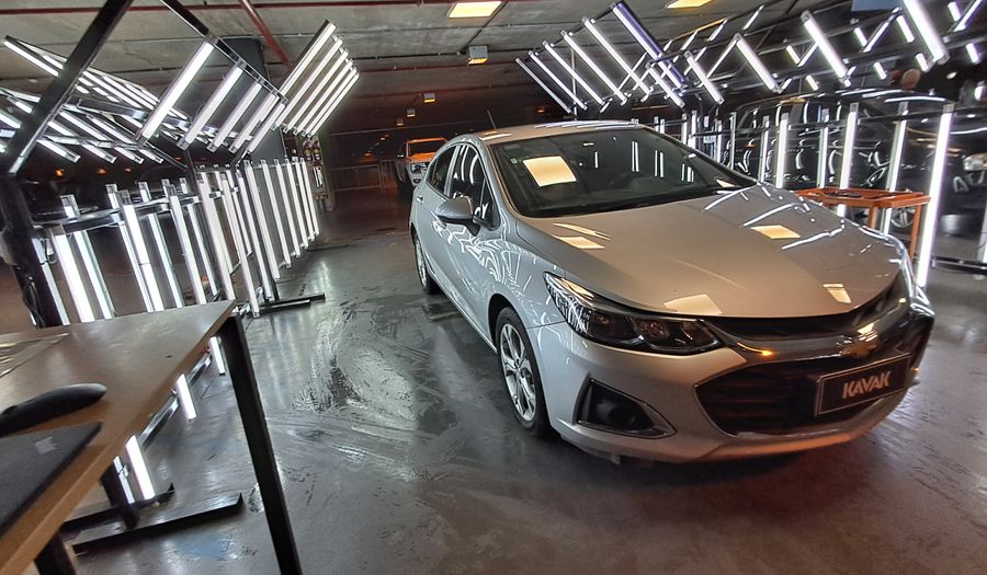 Chevrolet Cruze Ii 1.4 LT Hatchback 2021