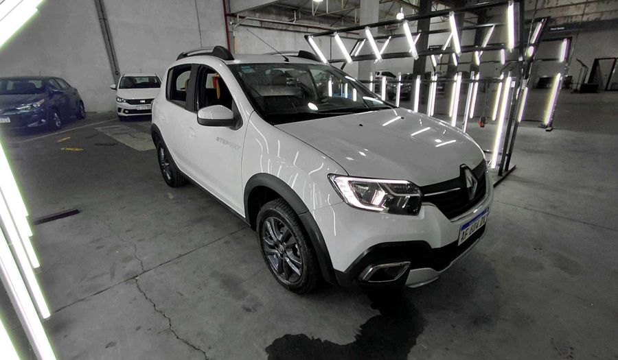 Renault Sandero Stepway 1.6 ZEN Hatchback 2022