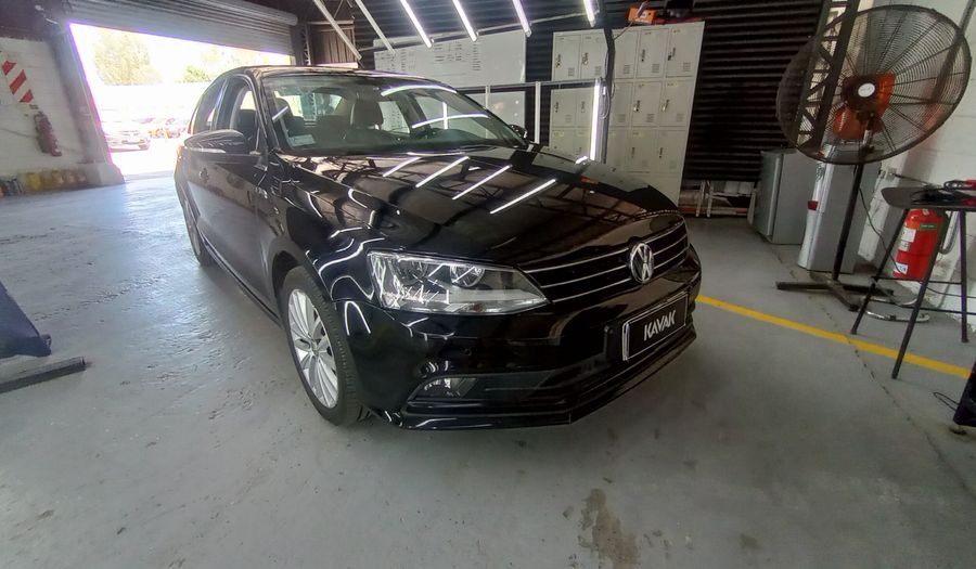 Volkswagen Vento 1.4 TSI DSG HIGHLINE LL17 MY17 Sedan 2017