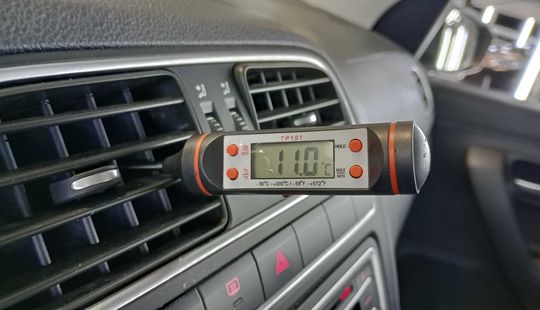 Volkswagen • Polo