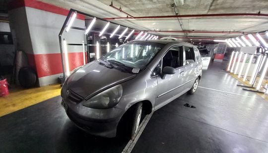 Honda • Fit