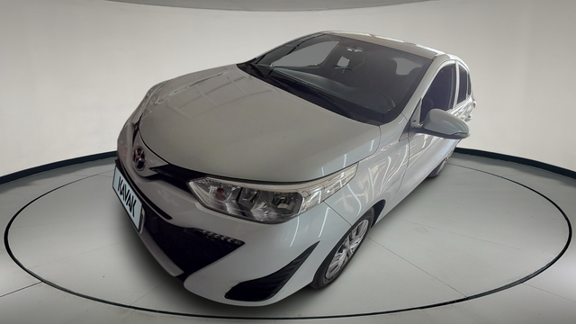 Toyota • Yaris