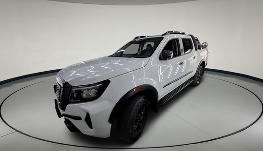Nissan • Frontier