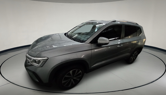 Volkswagen • Taos