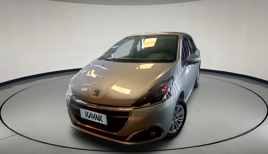 Peugeot • 208