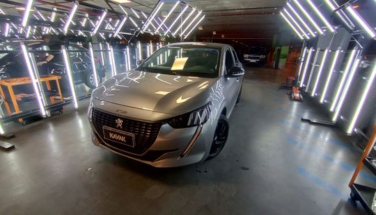 Peugeot • 208