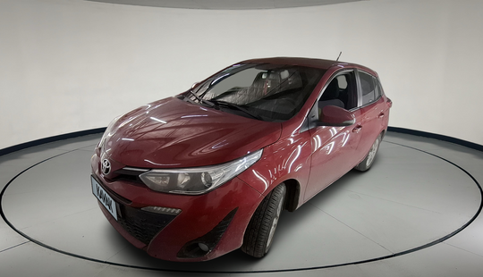 Toyota • Yaris