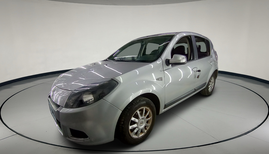 Renault • Sandero