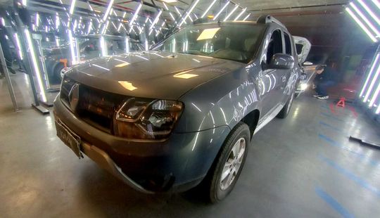 Renault • Duster