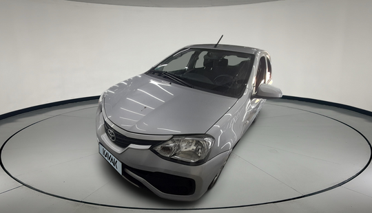 Toyota • Etios