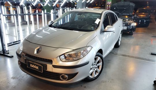 Renault • Fluence