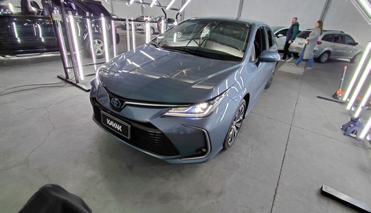 Toyota • Corolla