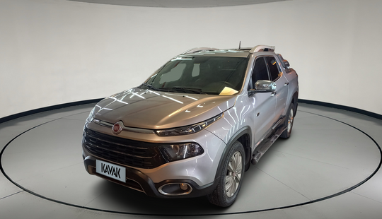 Fiat • Toro