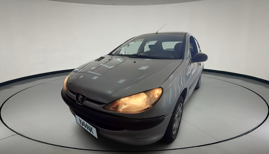 Peugeot • 206