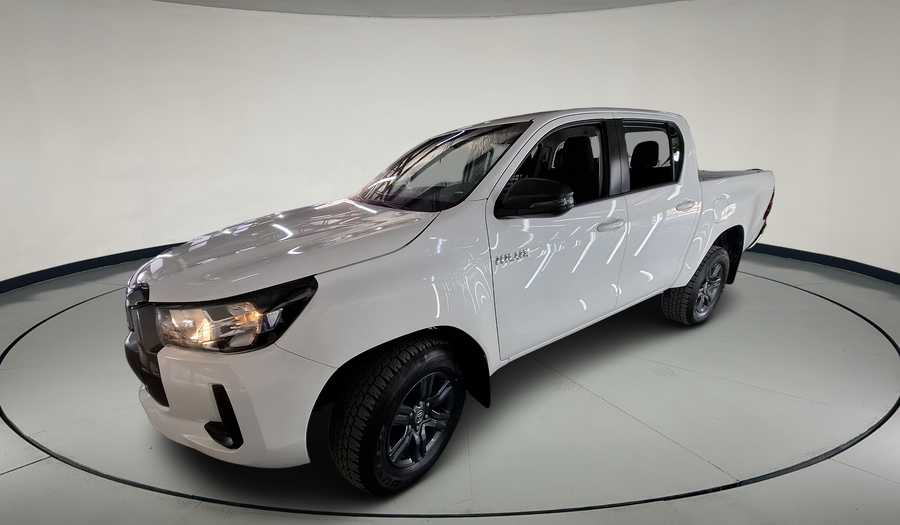 Toyota Hilux 2.4 TDI SR C/D Pickup 2023