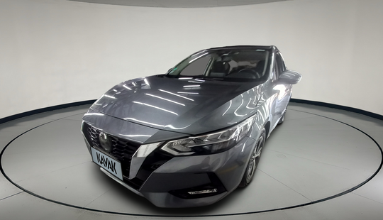 Nissan • Sentra