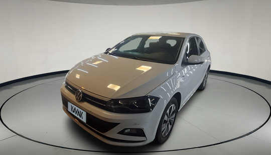 Volkswagen • Polo