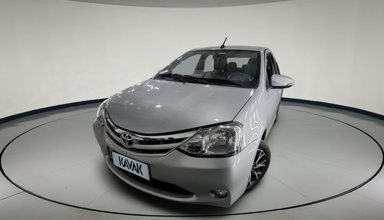 Toyota • Etios